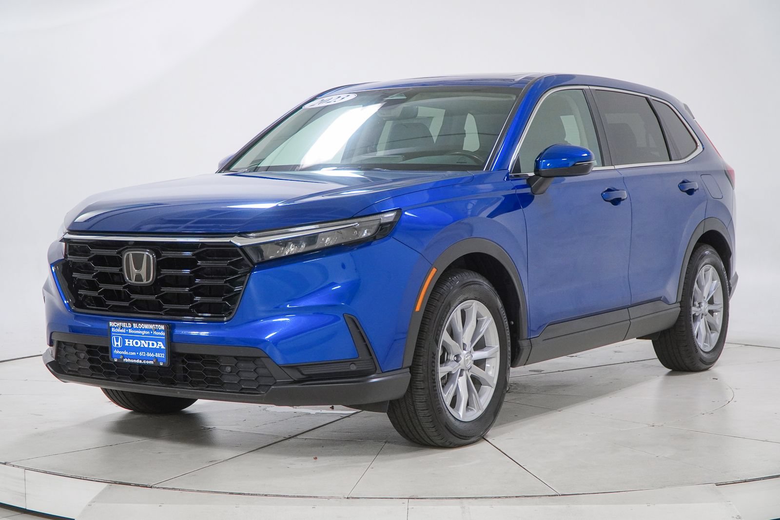Used 2023 Honda CR-V EX-L image 4