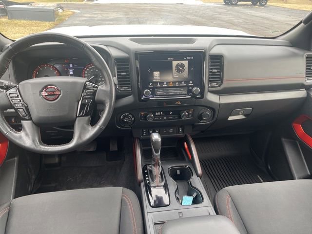 Used 2022 Nissan Frontier PRO-4X AWD/4WD image 3