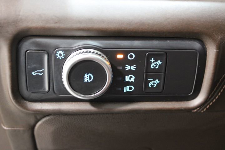 Used 2022 Ford Explorer King Ranch w/ Technology Package image 37