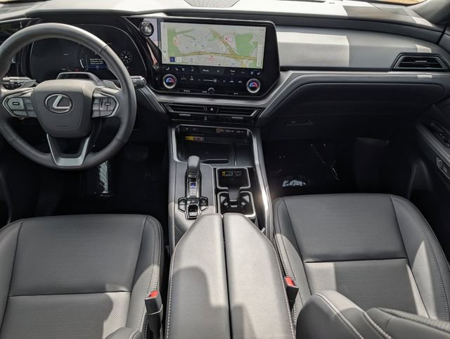 Used 2026 Lexus TX 350 AWD w/ Technology Package image 11