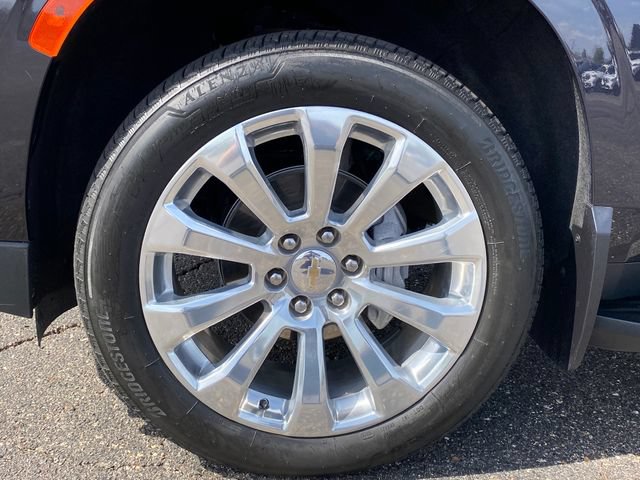 Used 2024 Chevrolet Suburban Premier AWD/4WD image 26