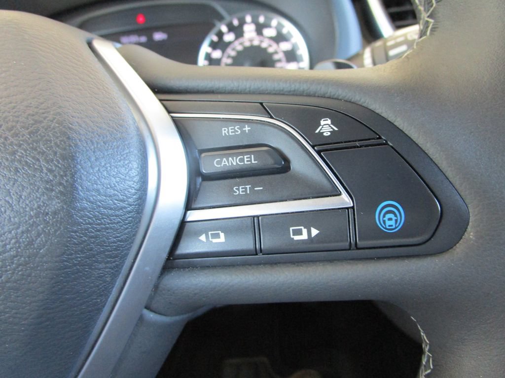 Used 2023 INFINITI QX50 Luxe w/ Cargo Package FWD image 34