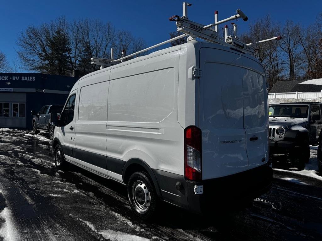 Used 2016 Ford Transit 150 148 Medium Roof image 4