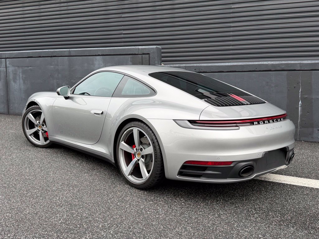 Certified 2024 Porsche 911 GT3 RS image 3