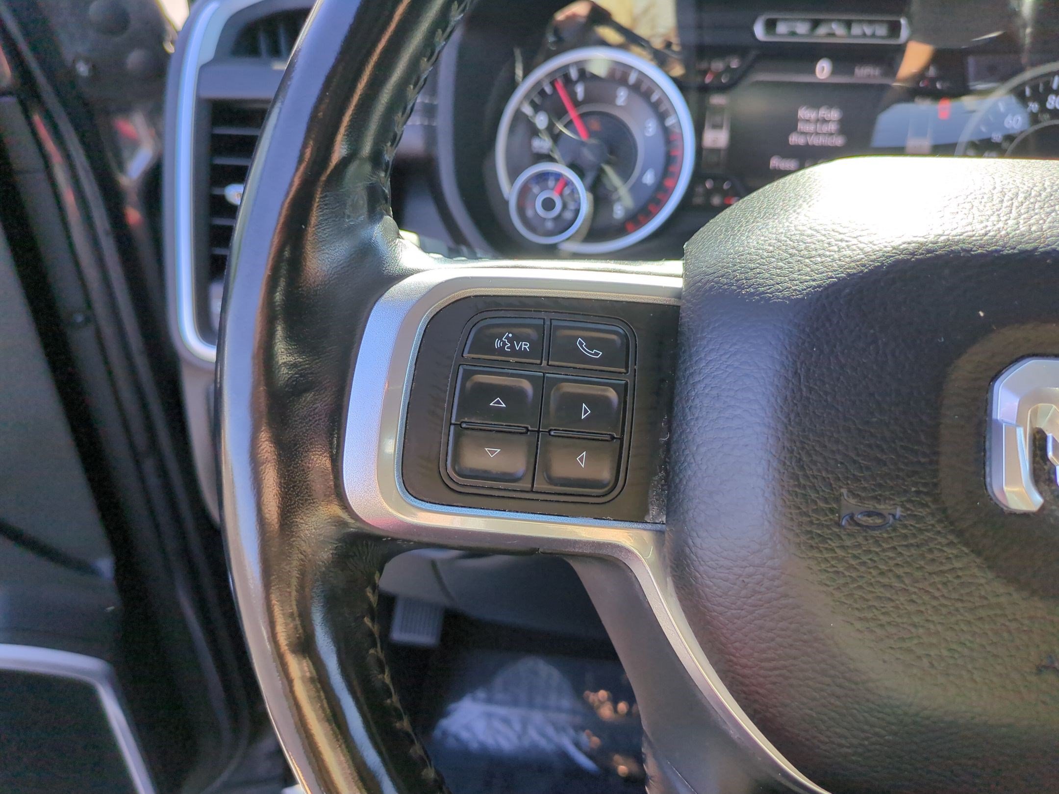Used 2019 RAM 3500 Laramie AWD/4WD image 18
