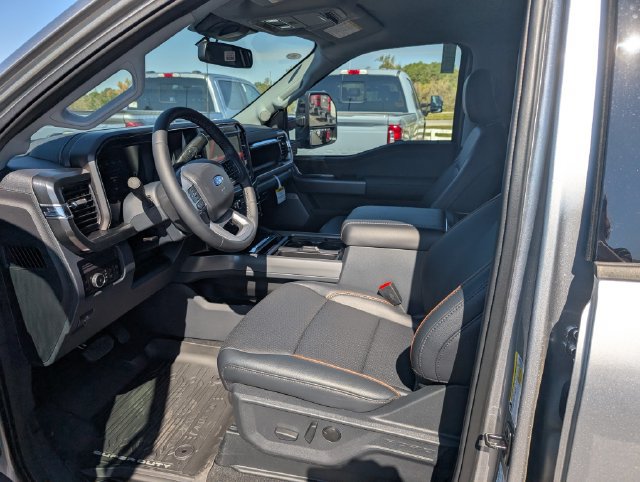 New 2027 Ford F350 Lariat w/ Black Appearance Package AWD/4WD image 15