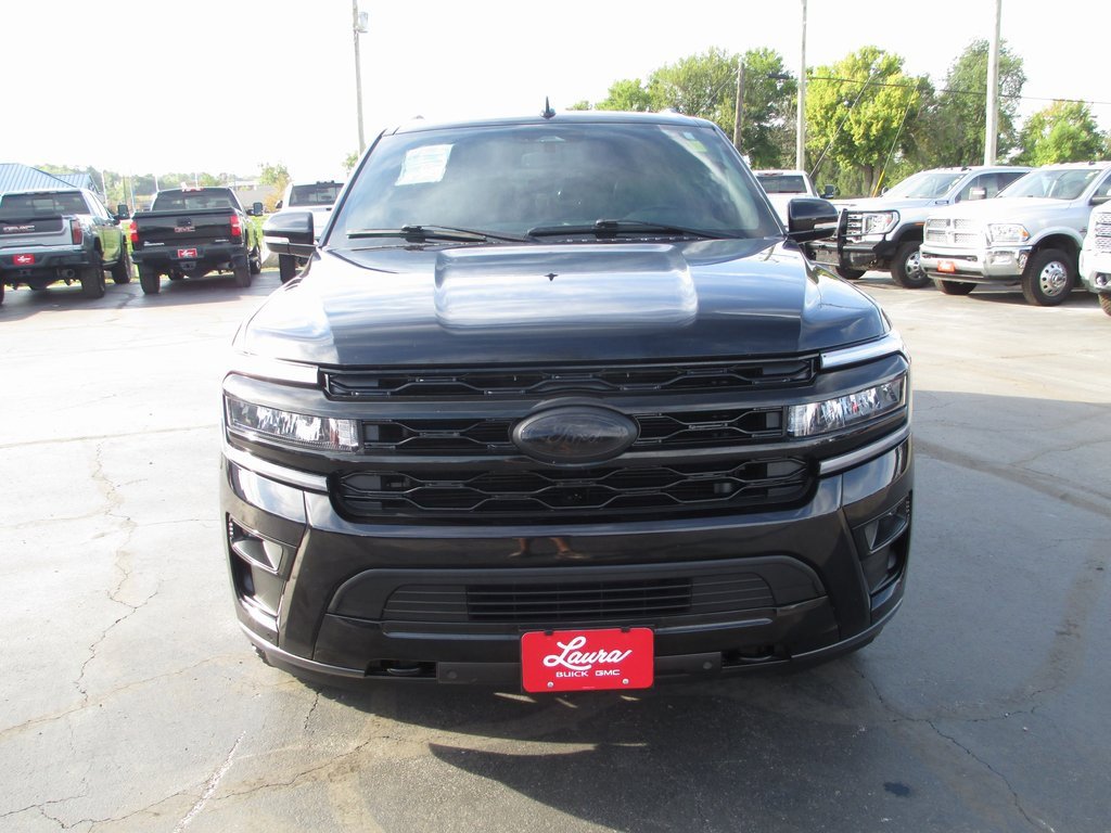 Used 2022 Ford Expedition Max Limited image 10