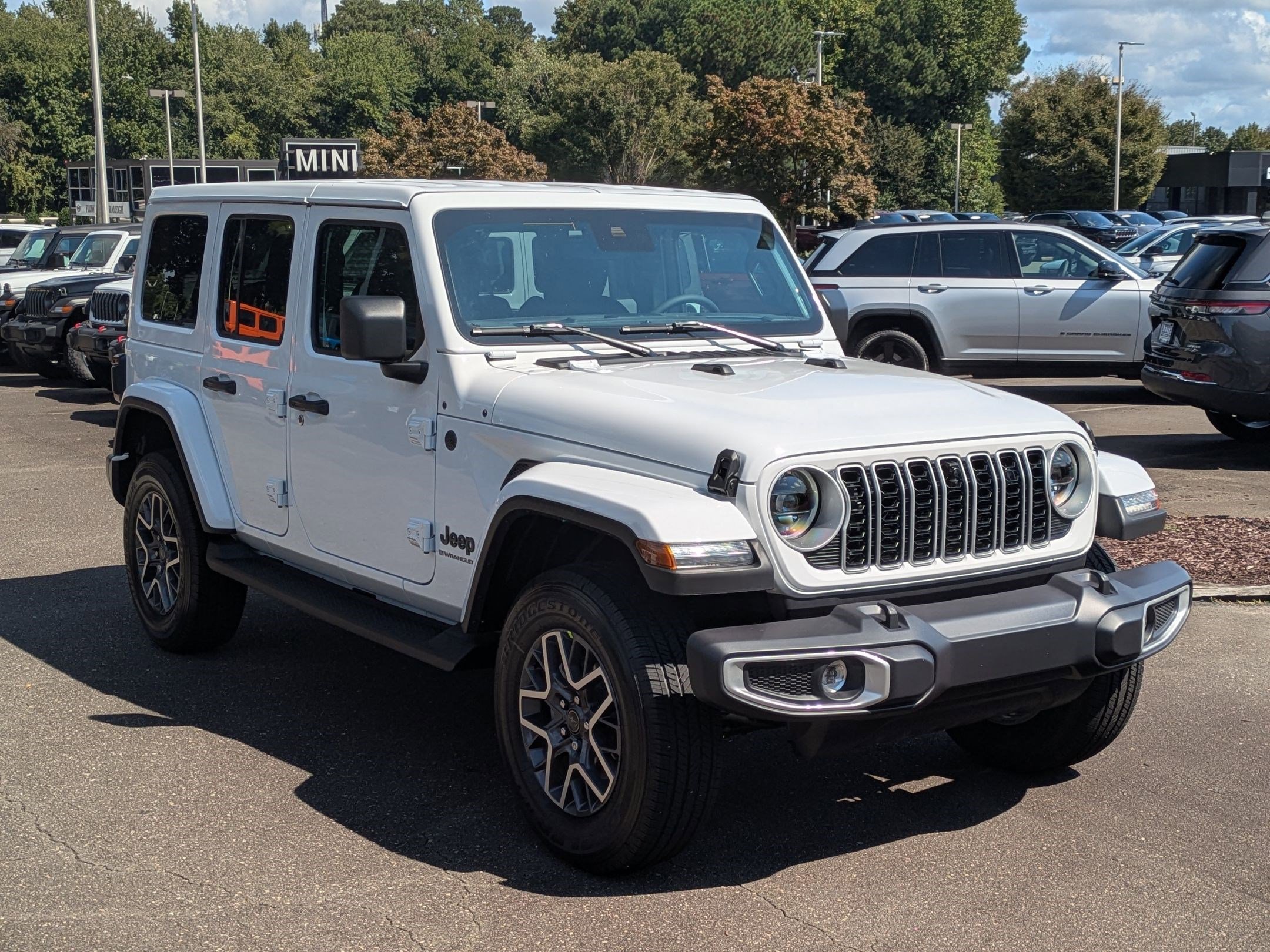 New 2025 Jeep Wrangler Sahara image 3