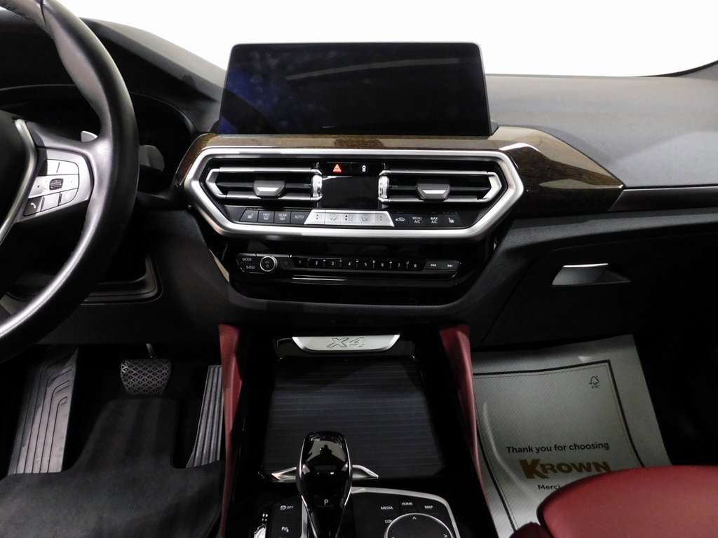 Used 2023 BMW X4 xDrive30i image 44