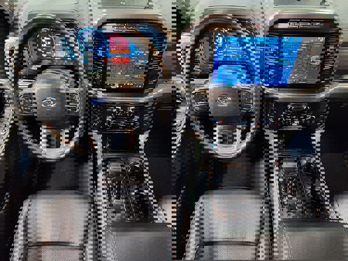 Used 2023 Ford F150 Lariat w/ Trailer Tow Package image 47