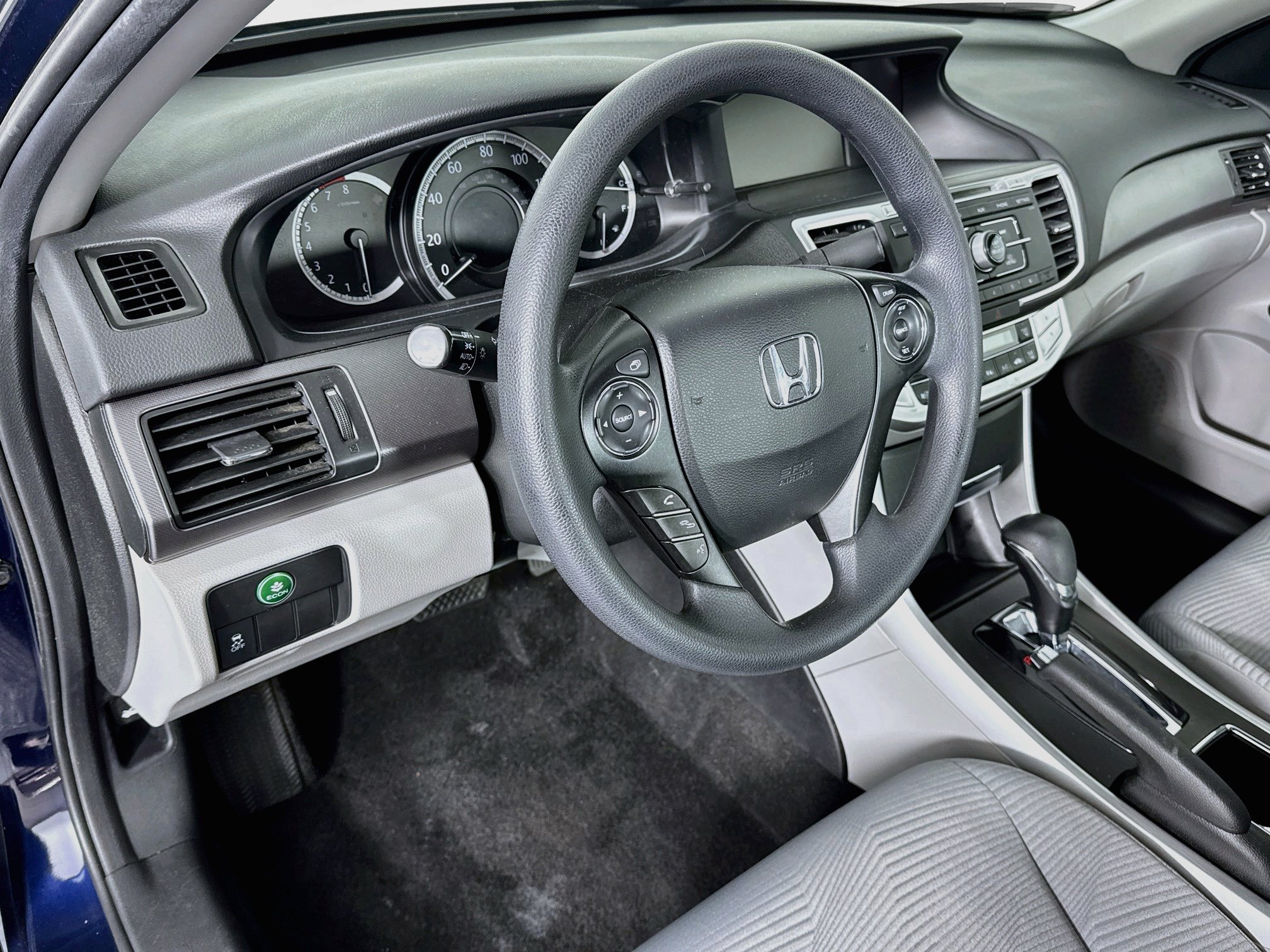 Used 2015 Honda Accord LX image 9