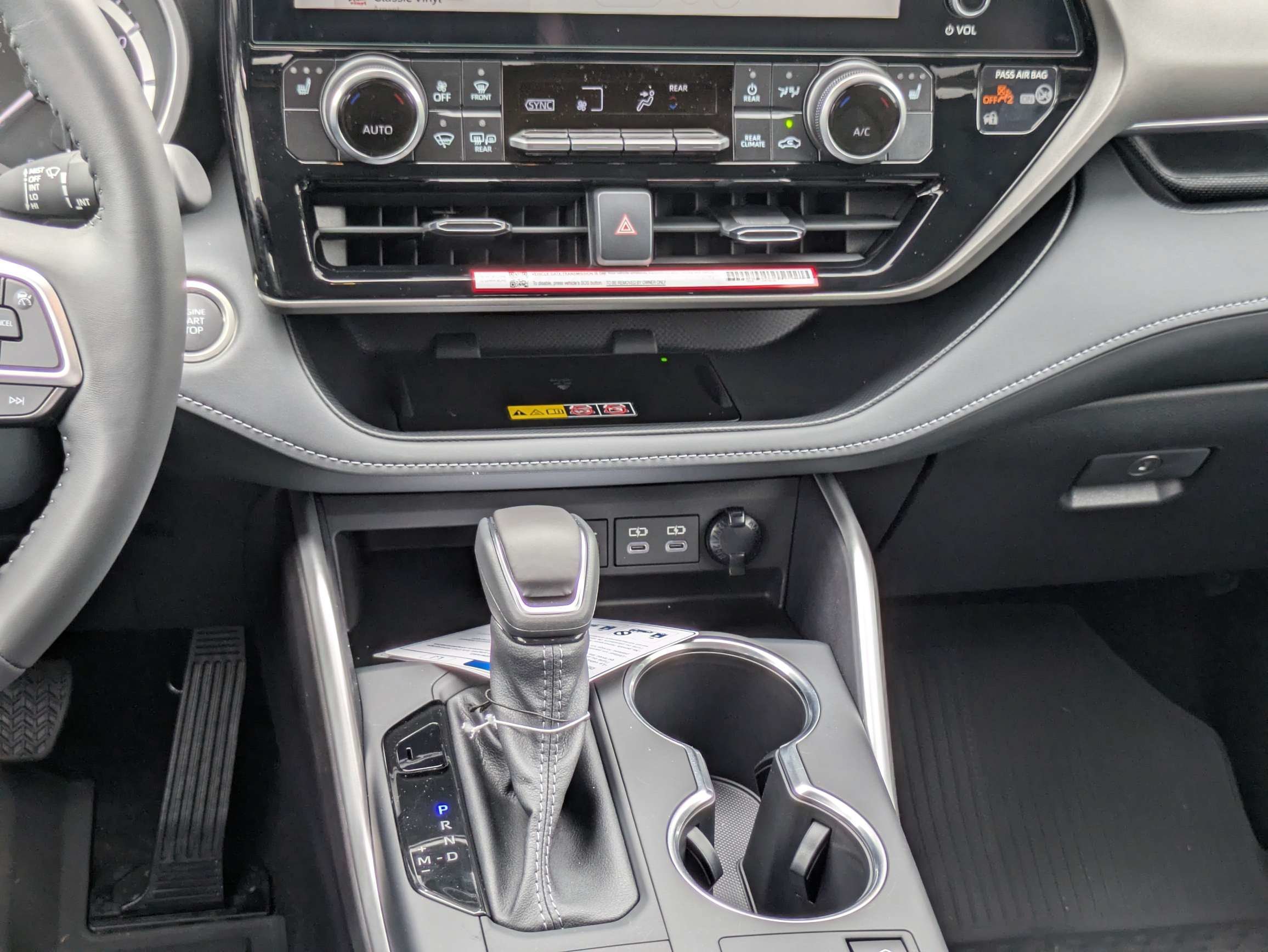 New 2026 Toyota Highlander XLE AWD/4WD image 21
