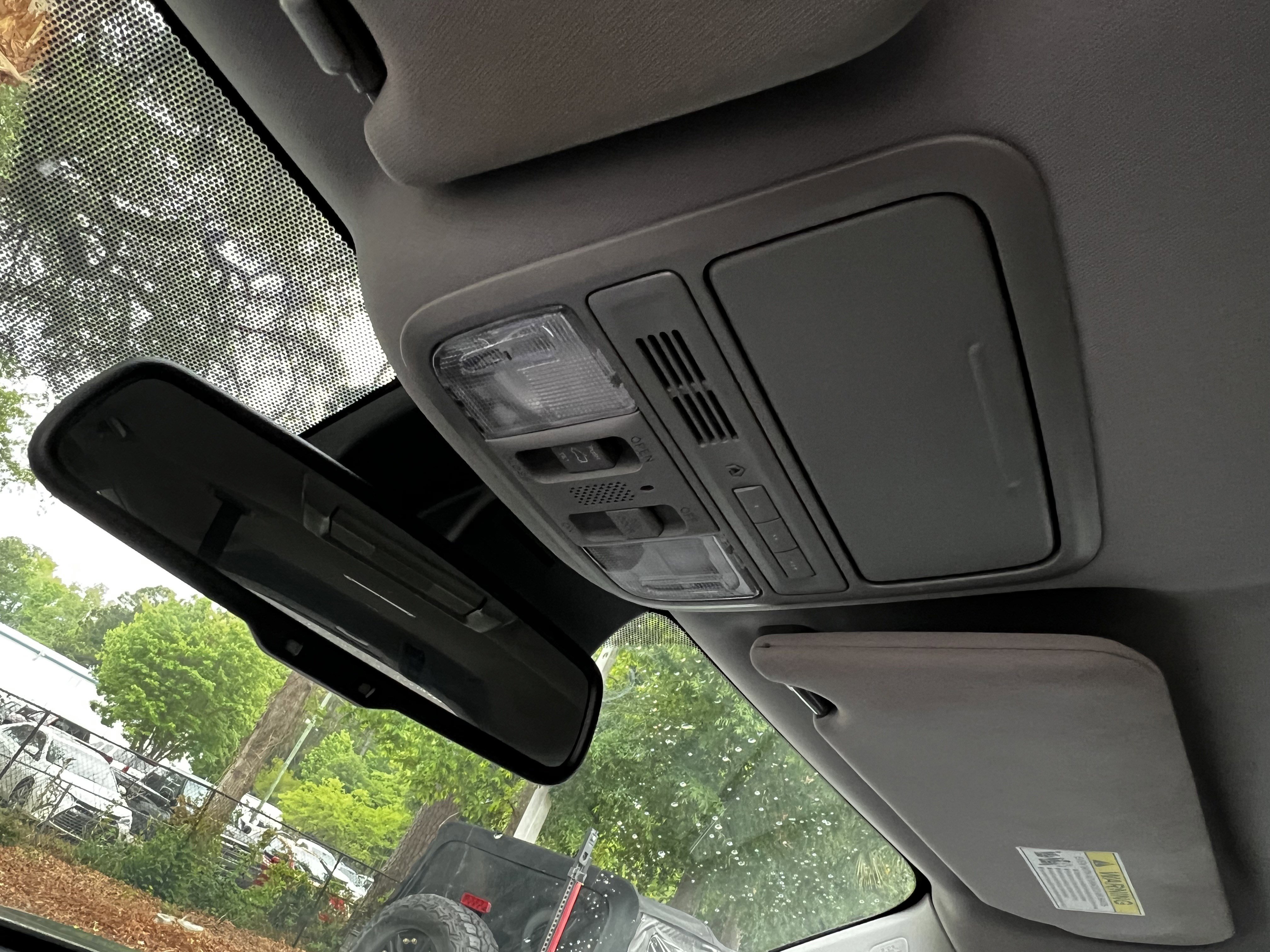 Used 2017 Honda Pilot Touring image 29