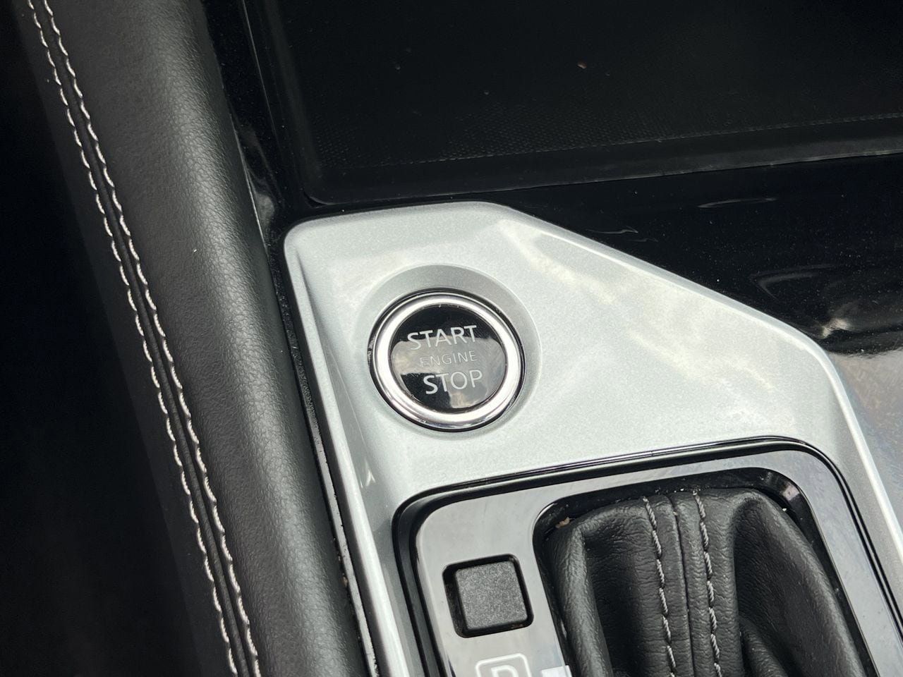 Used 2023 Nissan Altima 2.5 SV AWD/4WD image 19