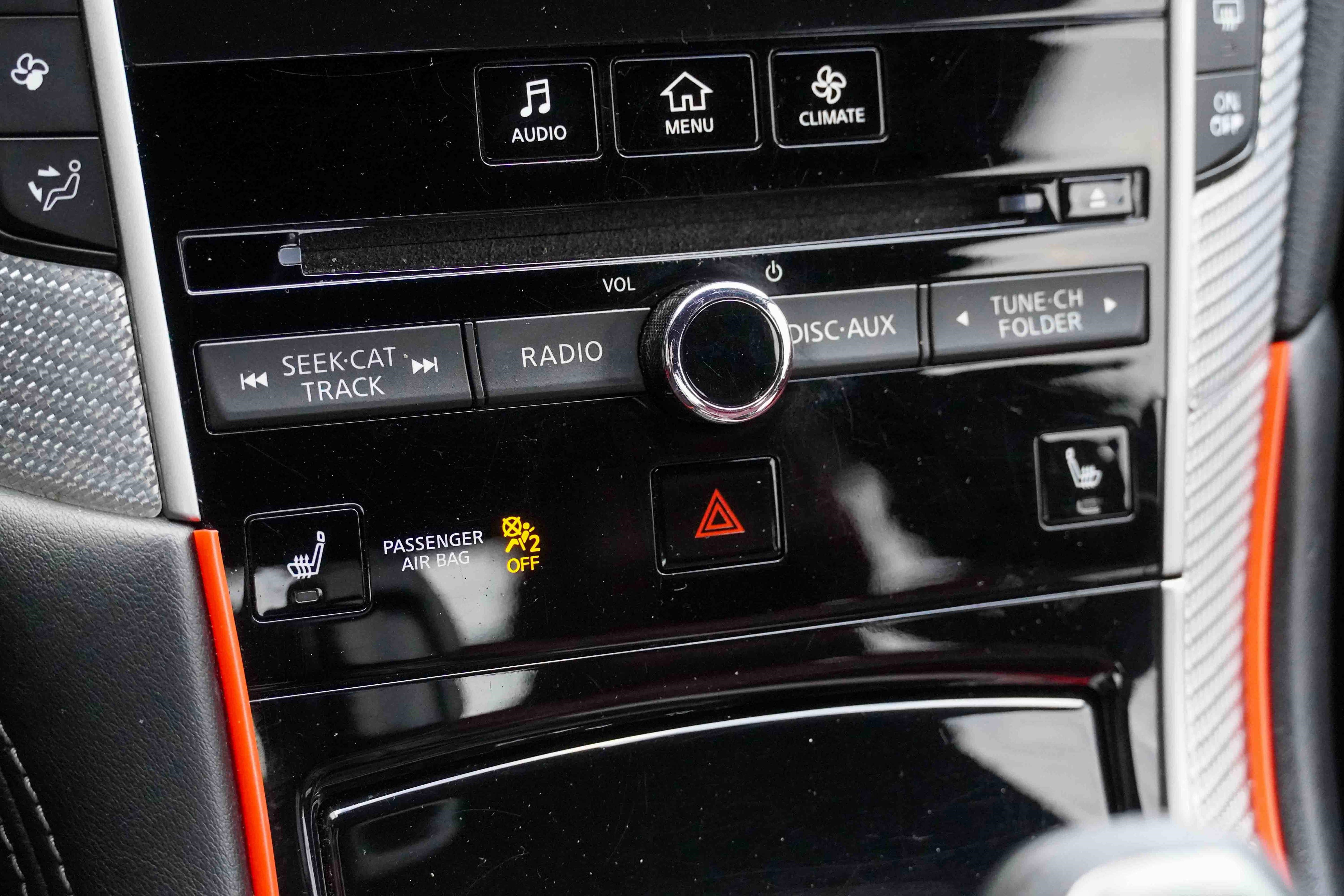 Used 2019 INFINITI Q60 Red Sport 400 image 28