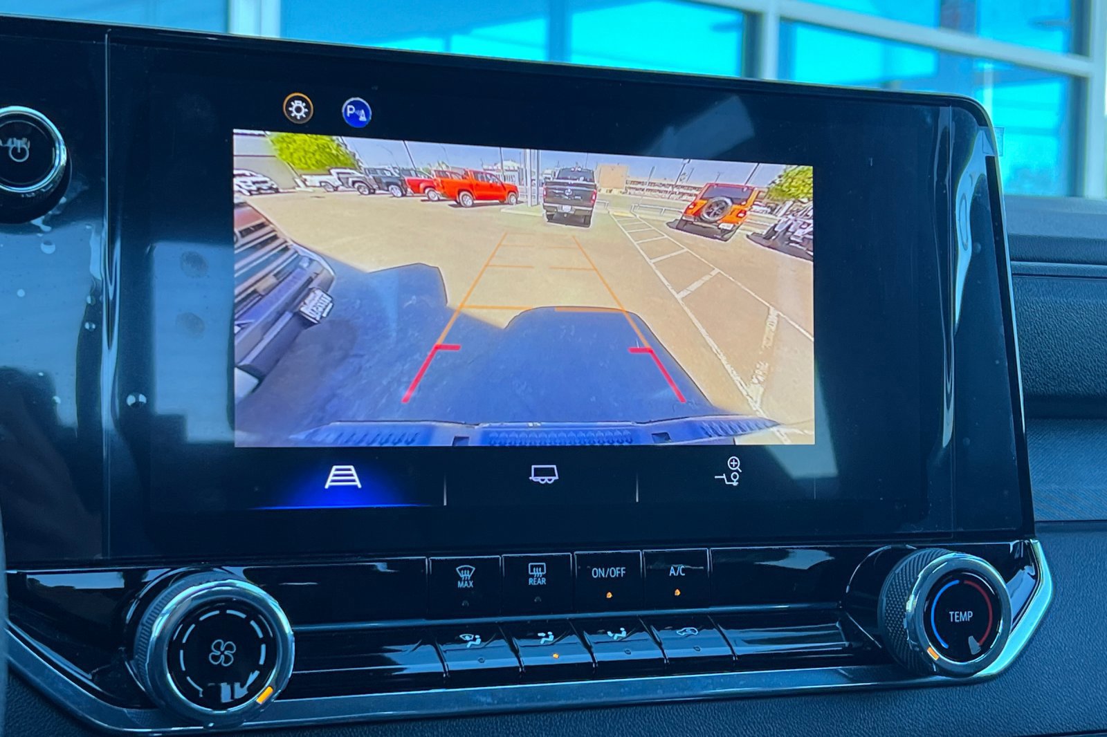 Used 2024 Chevrolet Colorado Trail Boss w/ Advanced Trailering Package image 18