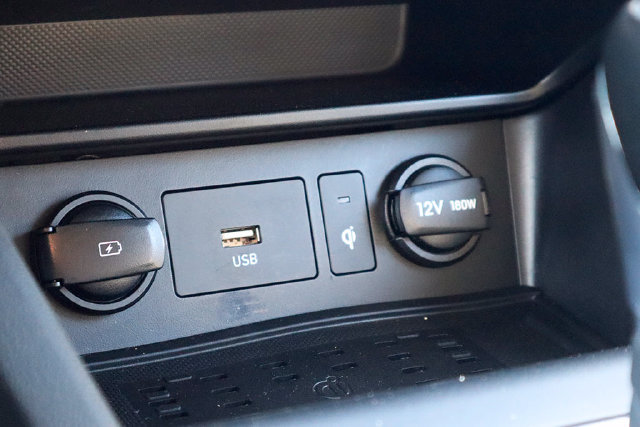 Used 2023 Hyundai Kona SEL w/ Convenience Package FWD image 15