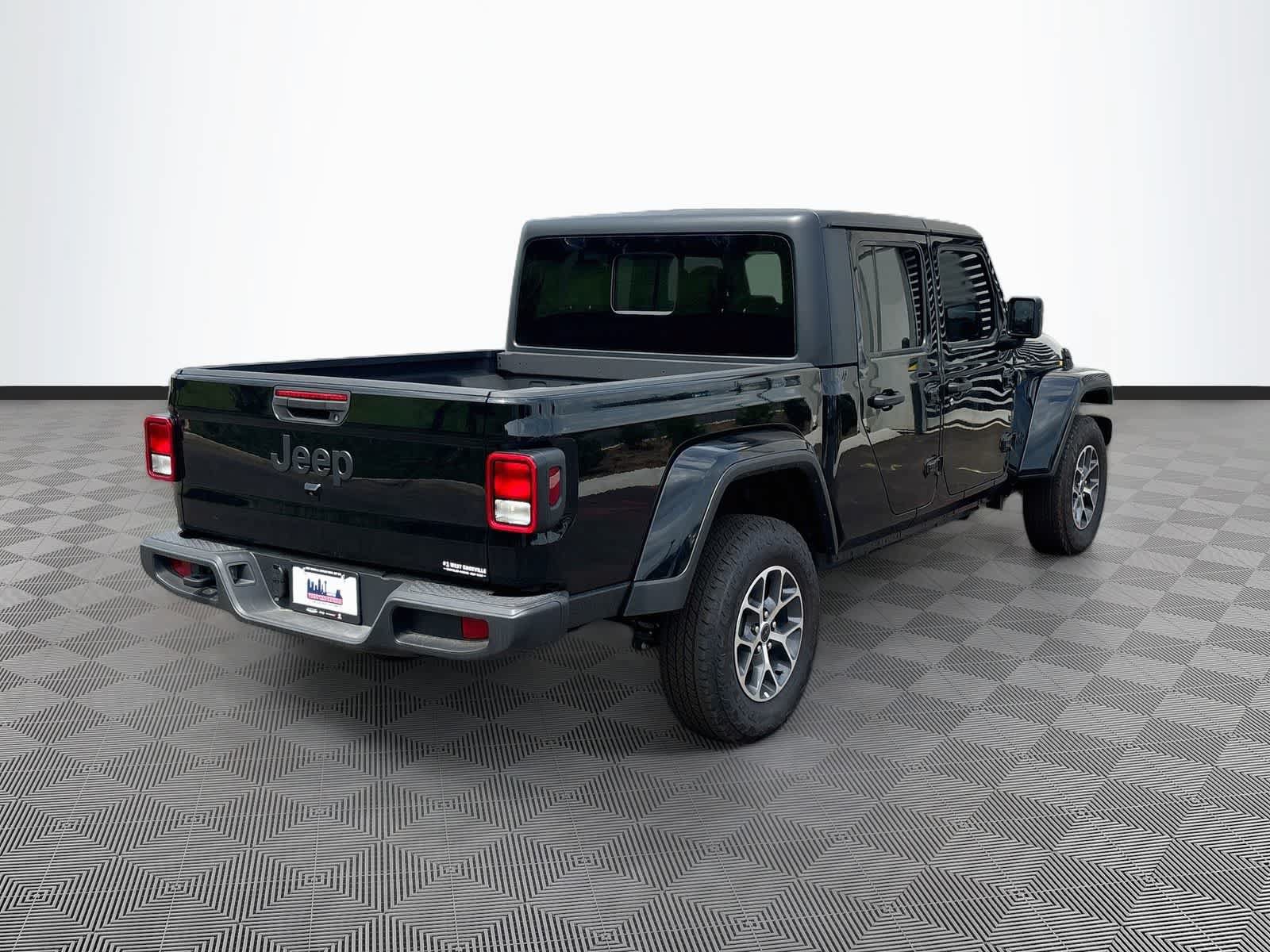 New 2026 Jeep Gladiator Sport AWD/4WD image 5