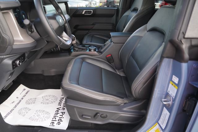 Used 2025 Ford Bronco Outer Banks w/ Sasquatch Package image 9