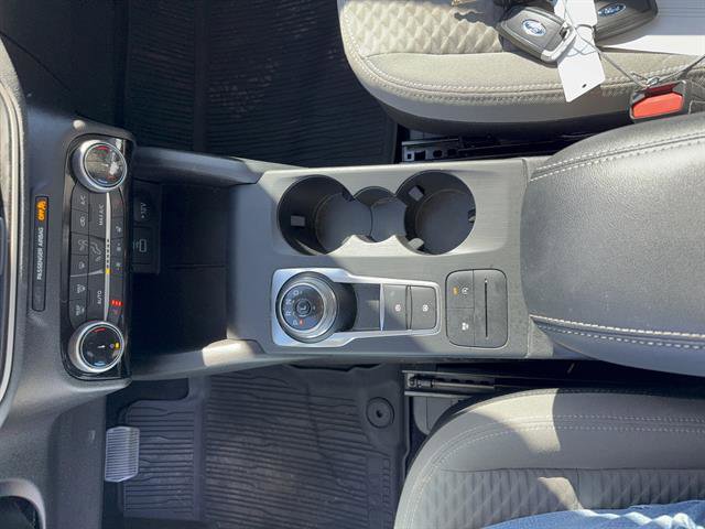 Used 2022 Ford Escape SE w/ Convenience Package FWD image 13