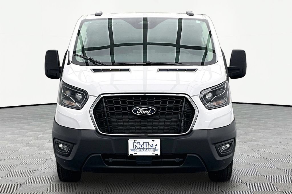 Used 2026 Ford Transit 150 Low Roof w/ Exterior Upgrade Package RWD image 3