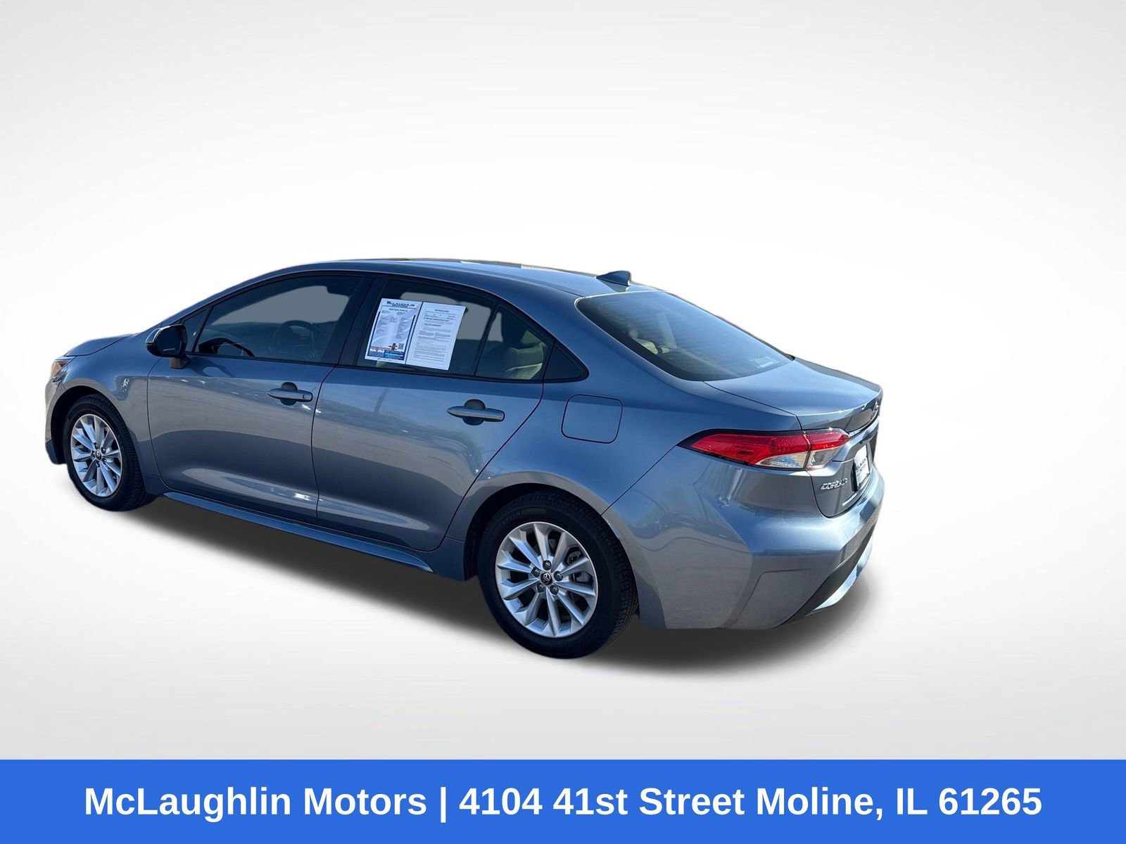 Used 2020 Toyota Corolla LE w/ LE Premium Package image 3