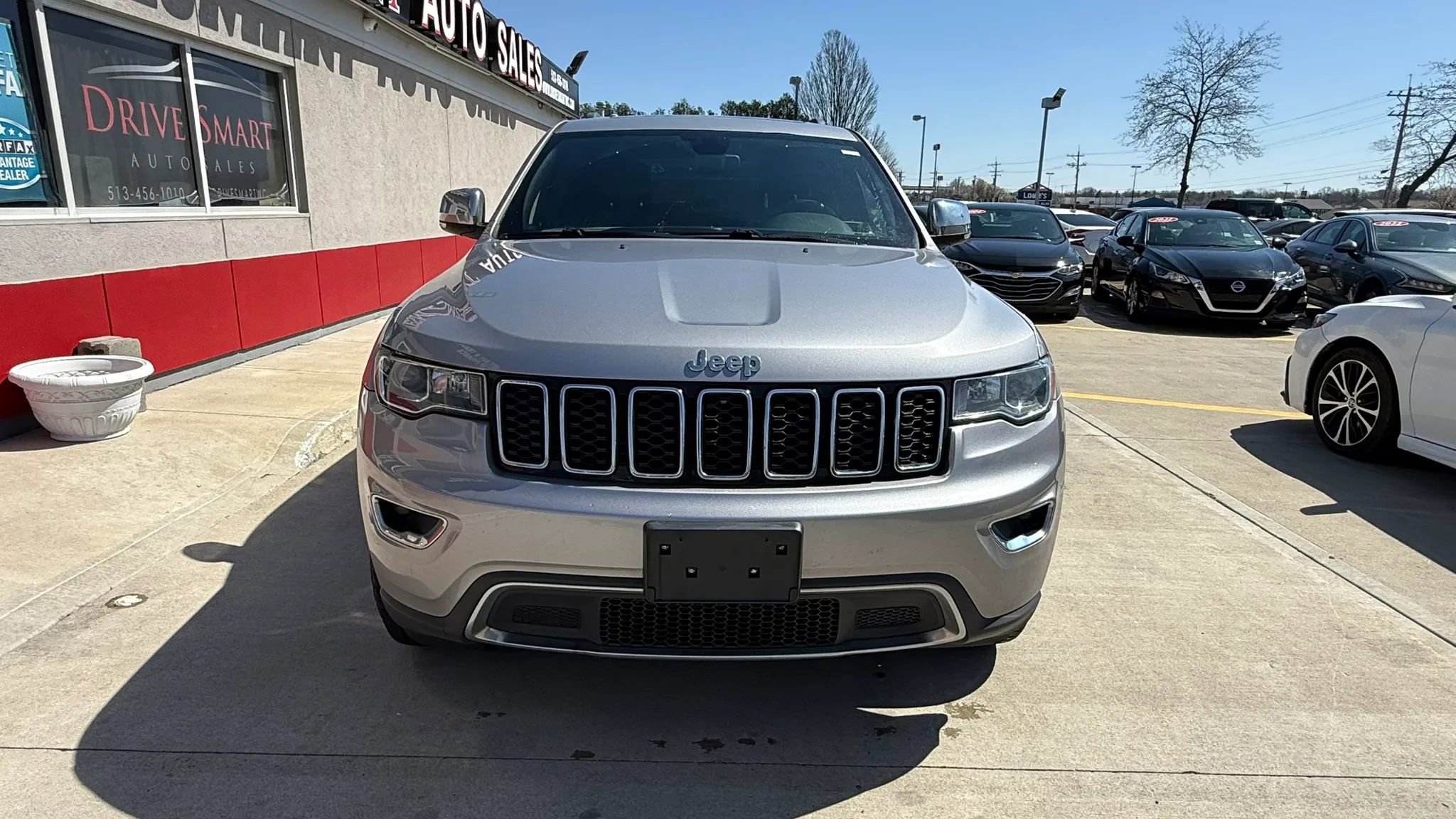Used 2018 Jeep Grand Cherokee Limited w/ Trailer Tow Group IV image 5