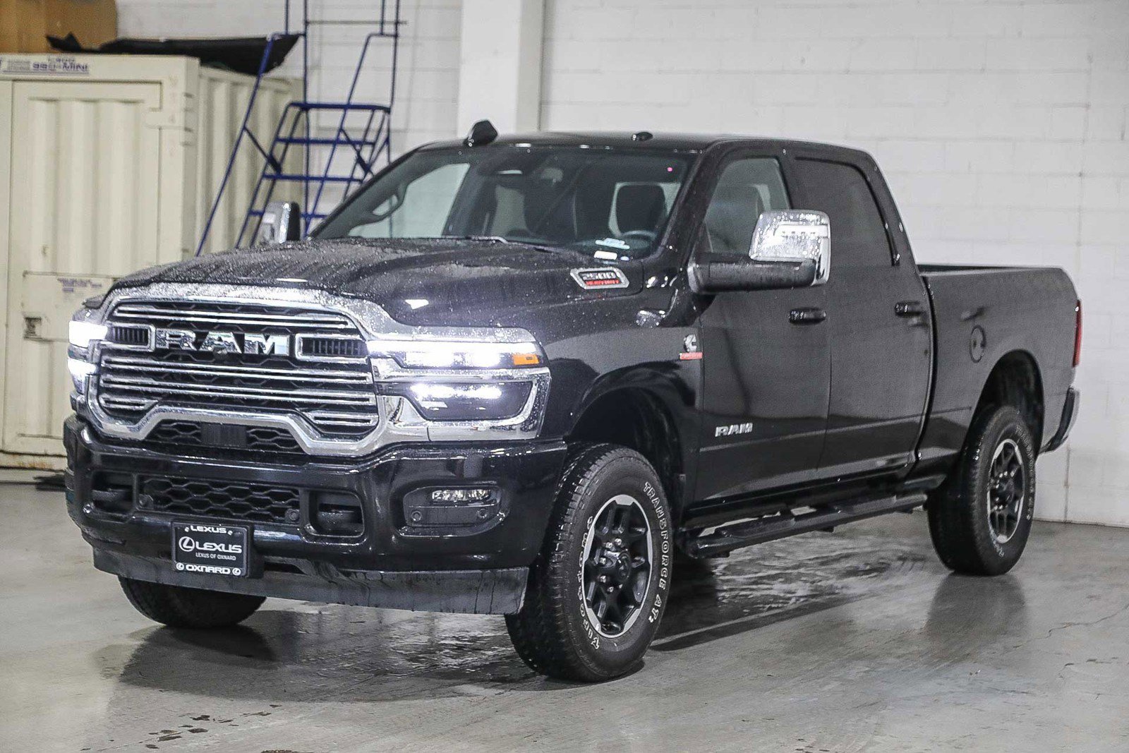 Used 2025 RAM 2500 Laramie image 3