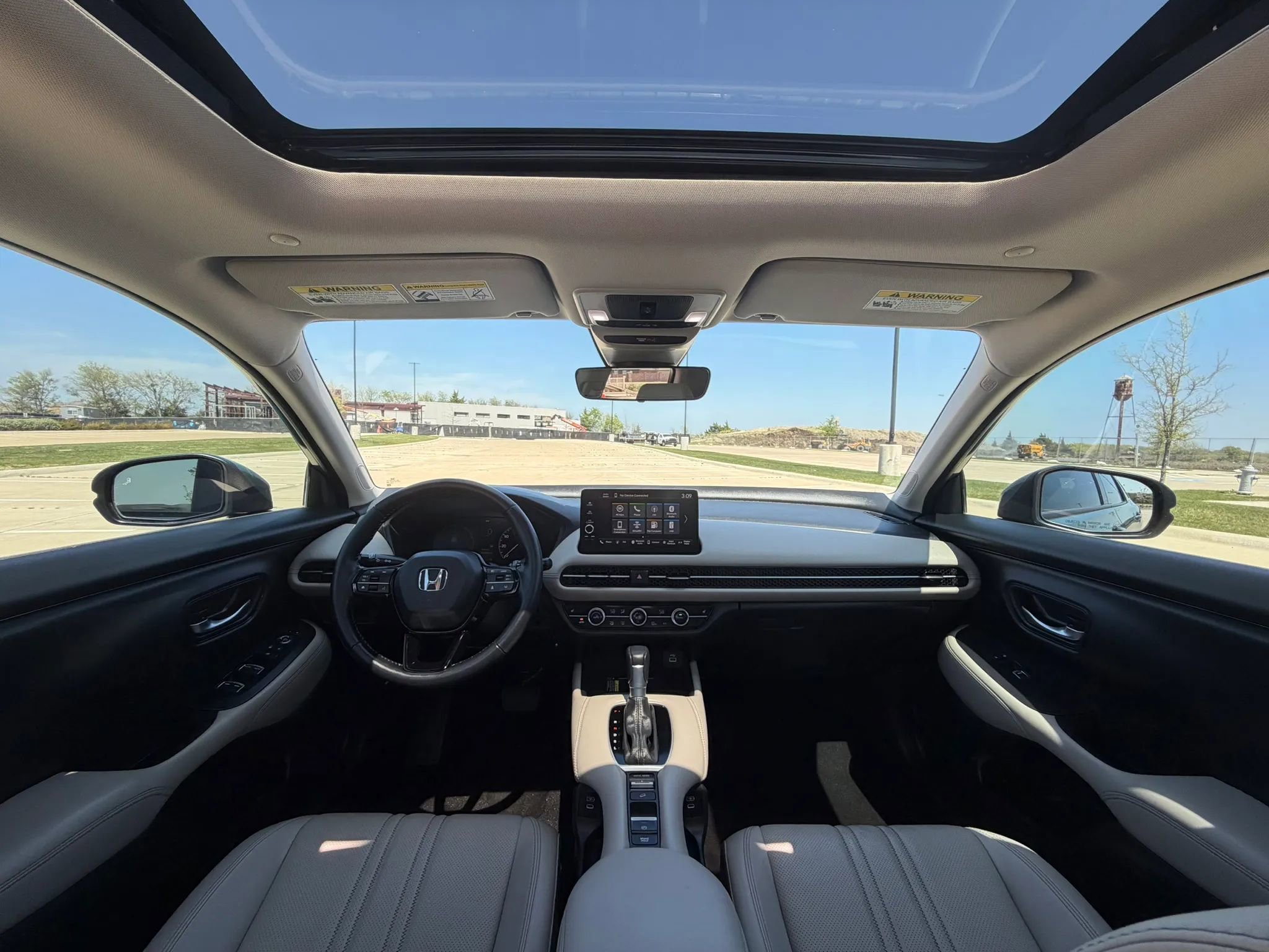 Used 2025 Honda HR-V EX-L image 11