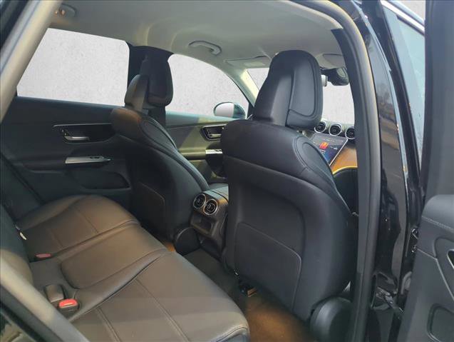 Used 2024 Mercedes-Benz GLC 300 4MATIC image 19
