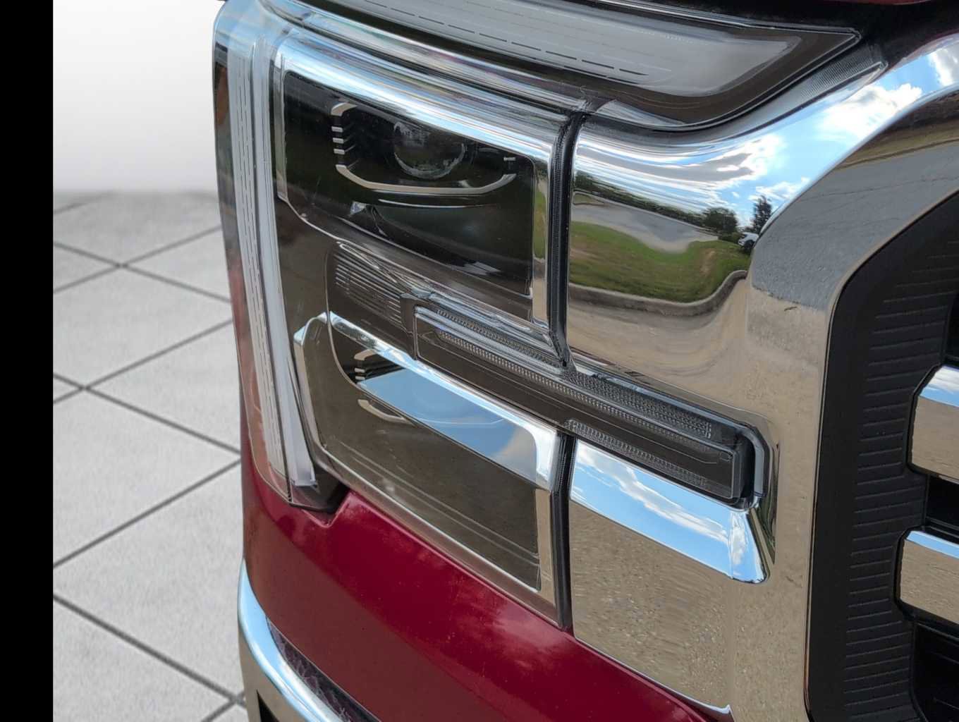 New 2025 Ford F150 Lariat w/ Equipment Group 502A High image 3