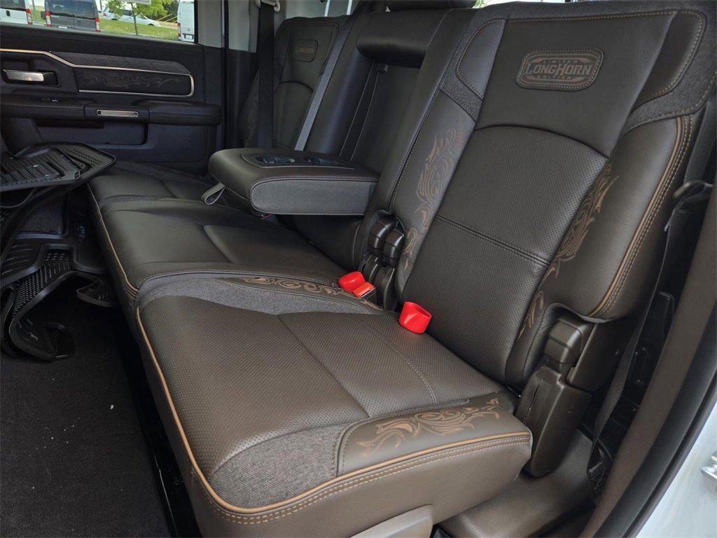 New 2026 RAM 3500 Limited image 15