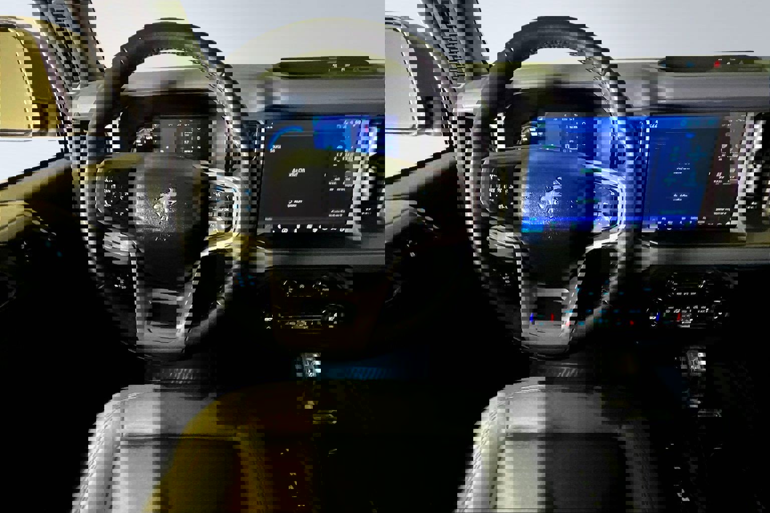 Used 2024 Ford Bronco Big Bend image 8