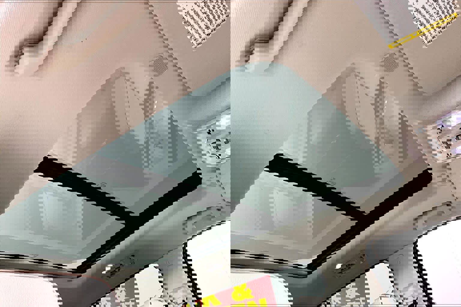 Certified 2024 GMC Yukon XL Denali image 13