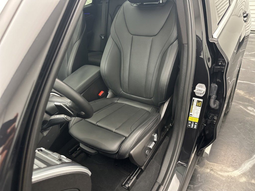 Used 2023 BMW X3 xDrive30i w/ Premium Package image 15