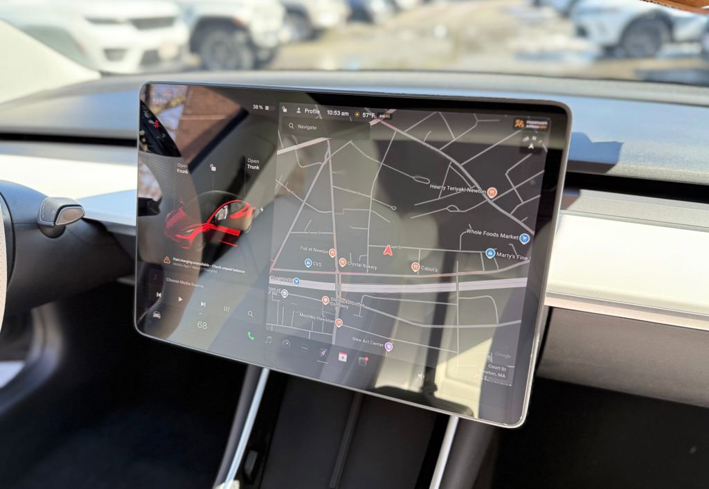 Used 2020 Tesla Model 3 Standard Range Plus image 13