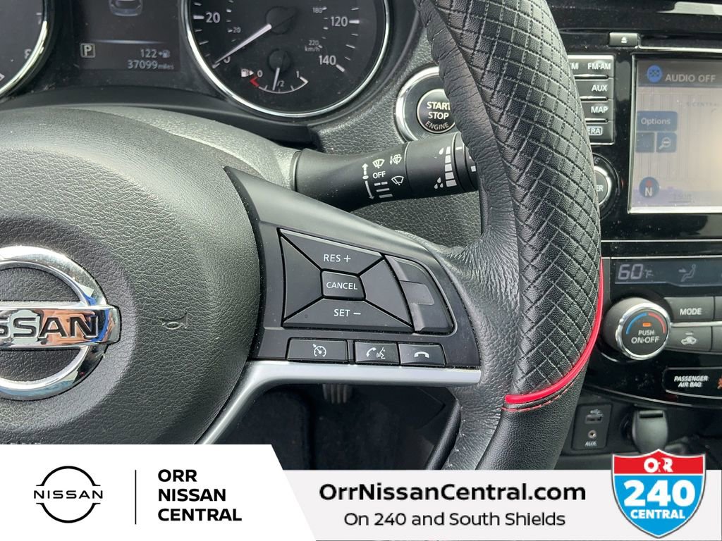 Used 2017 Nissan Rogue SL w/ SL Premium Package FWD image 21