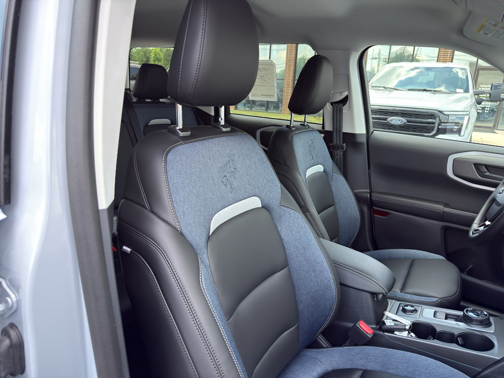 New 2026 Ford Bronco Sport Outer Banks w/ Outer Banks Tech Package+ AWD/4WD image 30