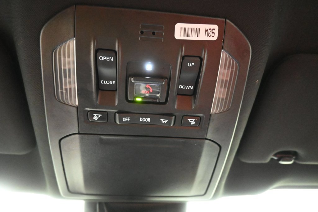 Used 2023 Toyota Highlander XSE AWD/4WD image 20