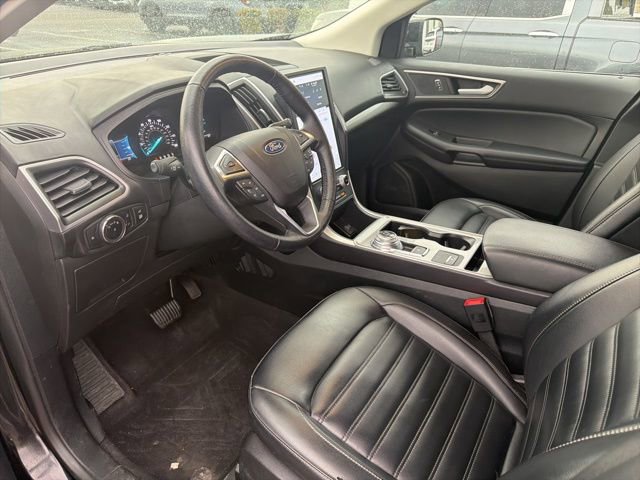 Used 2023 Ford Edge SEL w/ Convenience Package image 8