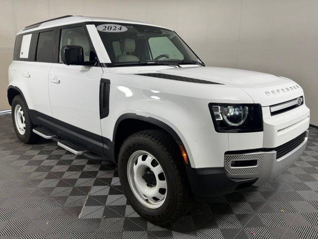 Used 2024 Land Rover Defender 110 S AWD/4WD image 10