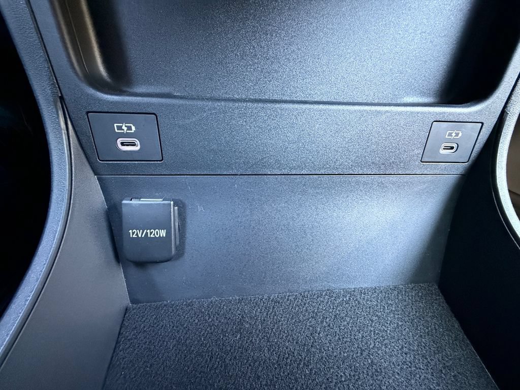 Used 2025 Toyota bZ4X AWD w/ Weather Package image 27