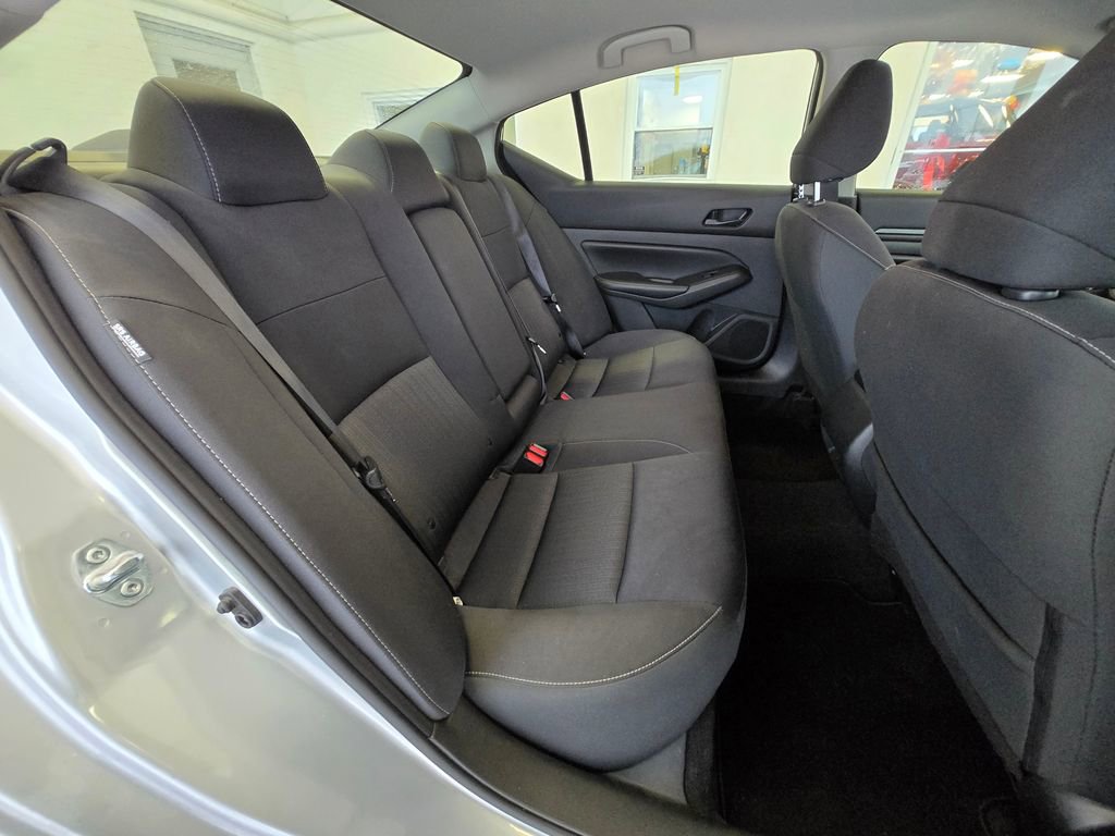 Used 2024 Nissan Altima 2.5 SV image 24