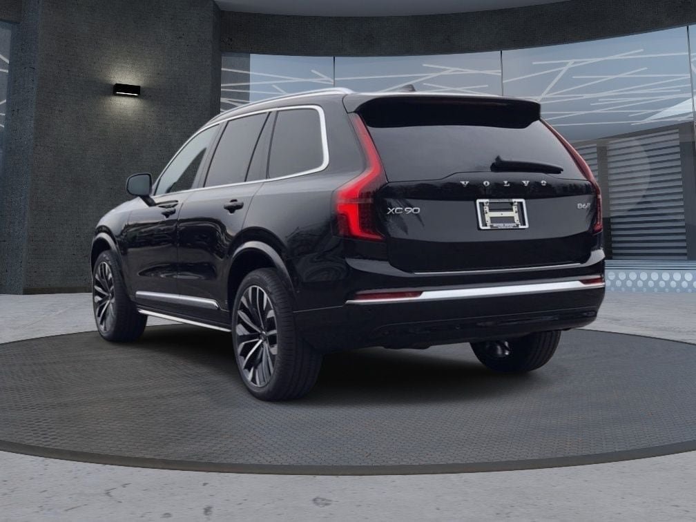 New 2026 Volvo XC90 B6 Plus w/ Protection Package Premier AWD/4WD image 3