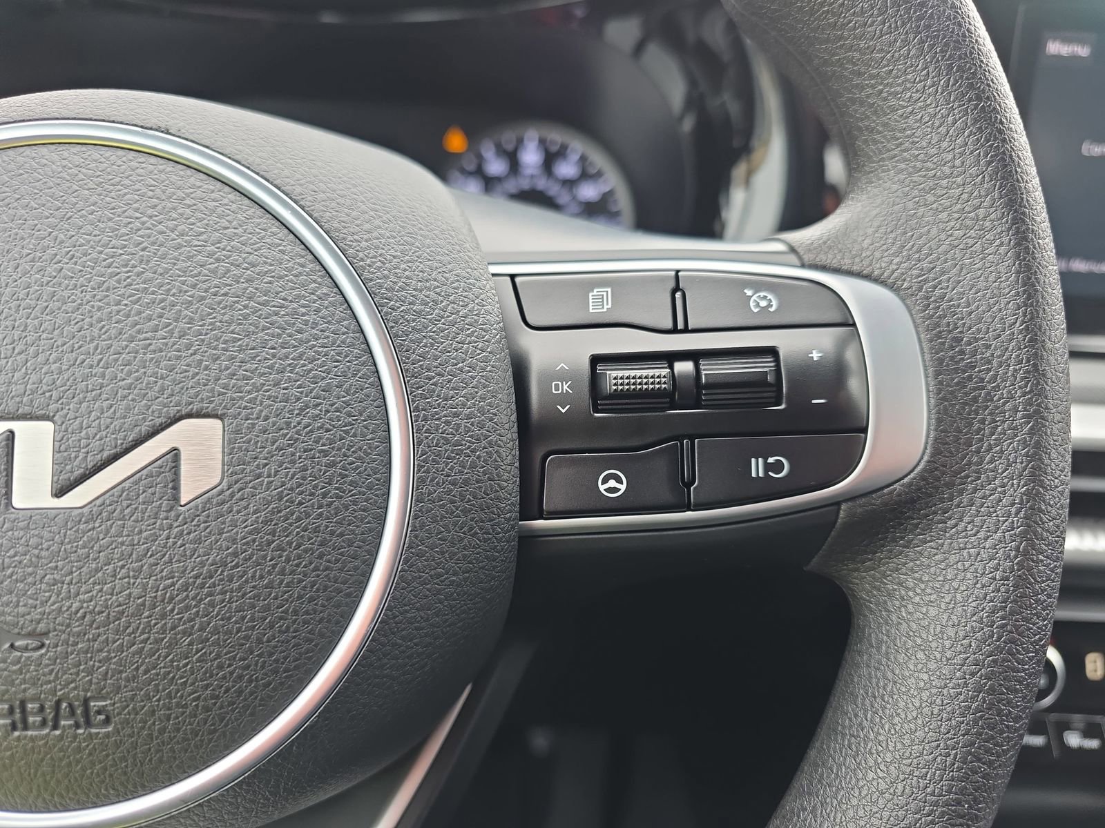 Used 2023 Kia K5 LXS image 17