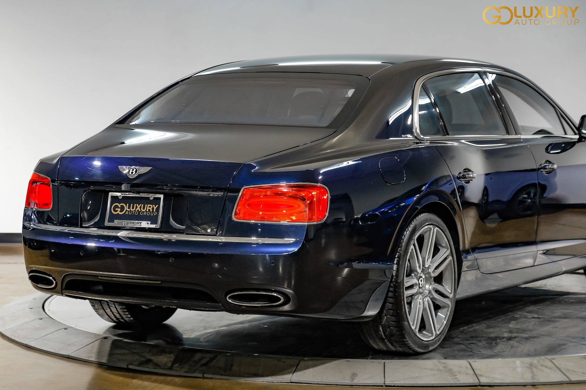 Used 2018 Bentley Flying Spur W12 AWD/4WD image 13