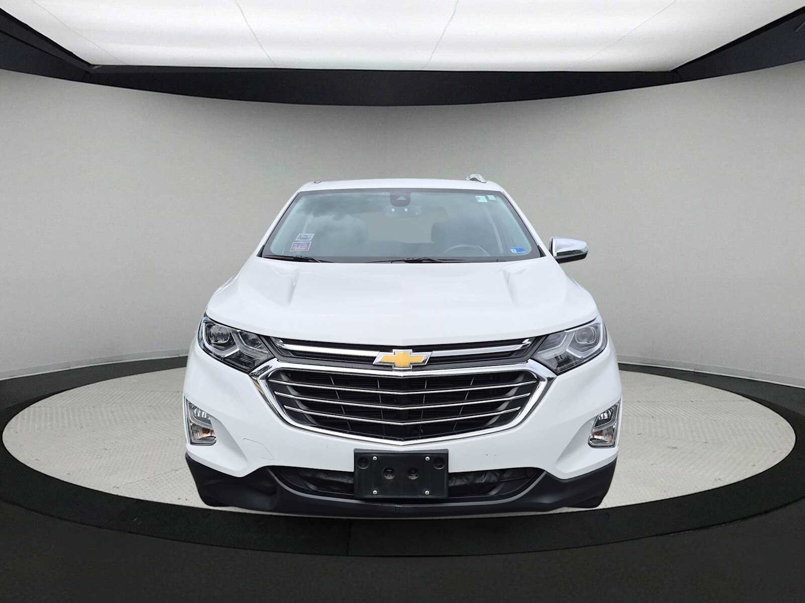 Used 2021 Chevrolet Equinox Premier w/ LPO, Floor Liner Package AWD/4WD image 3