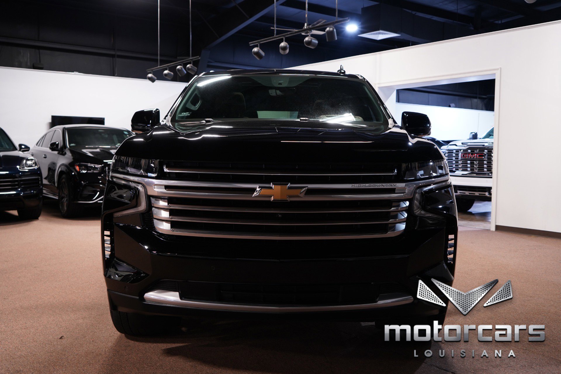 Used 2022 Chevrolet Tahoe High Country image 2