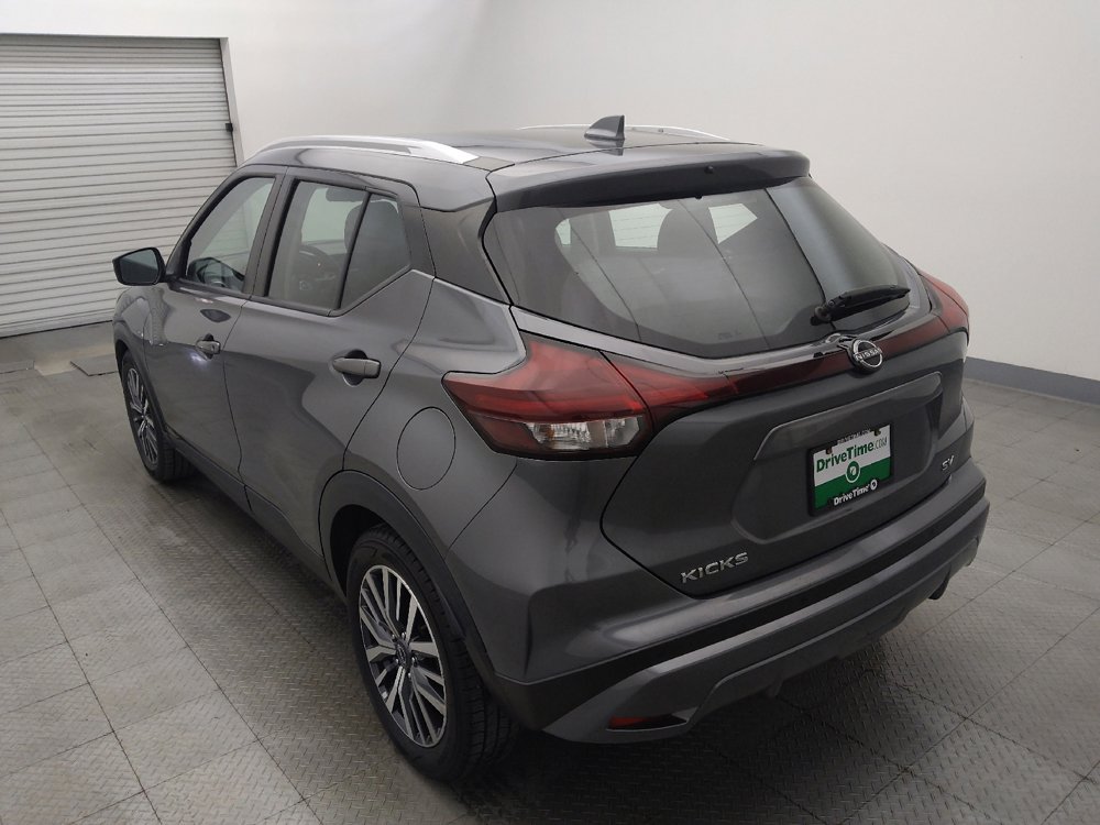Used 2022 Nissan Kicks SV FWD image 5