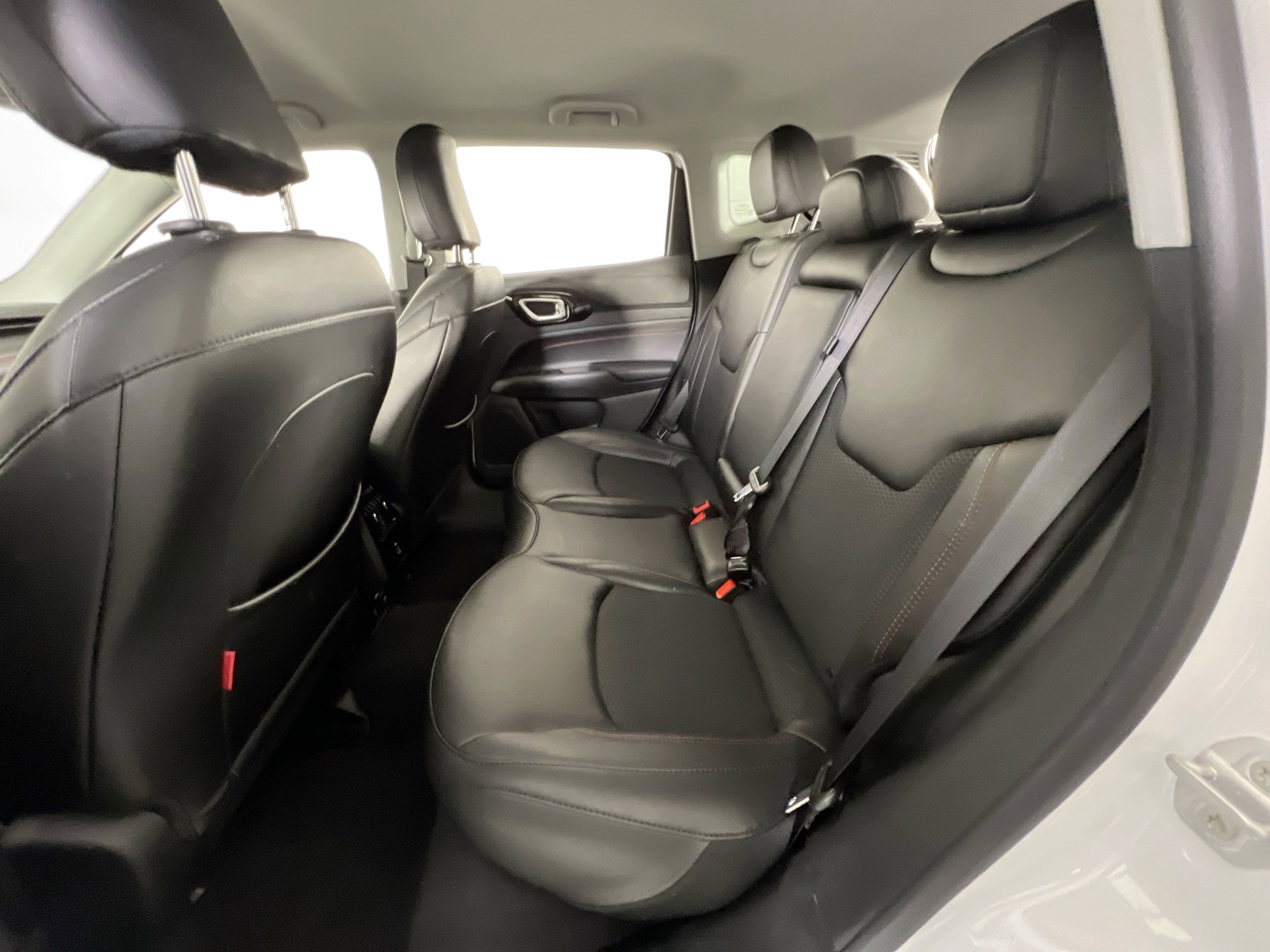 Used 2022 Jeep Compass Trailhawk w/ Trailhawk Convenience Group image 23